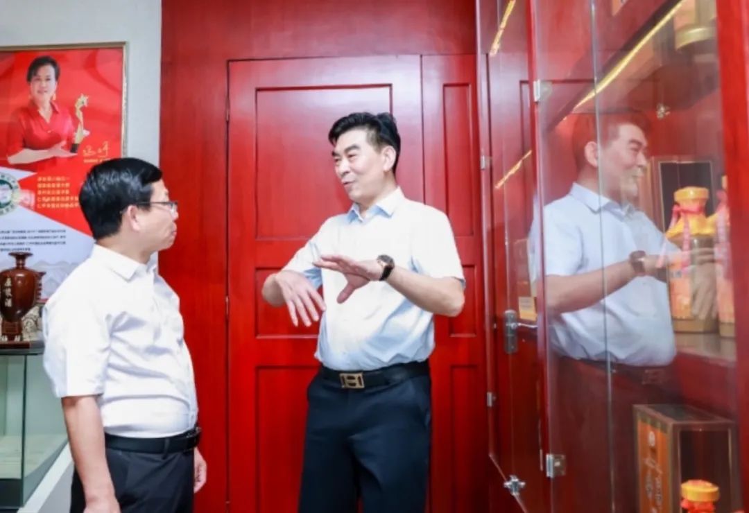 传承赖氏酱香,书写酱酒新篇(图14) 传承赖氏酱香,书写酱酒新篇(图14)